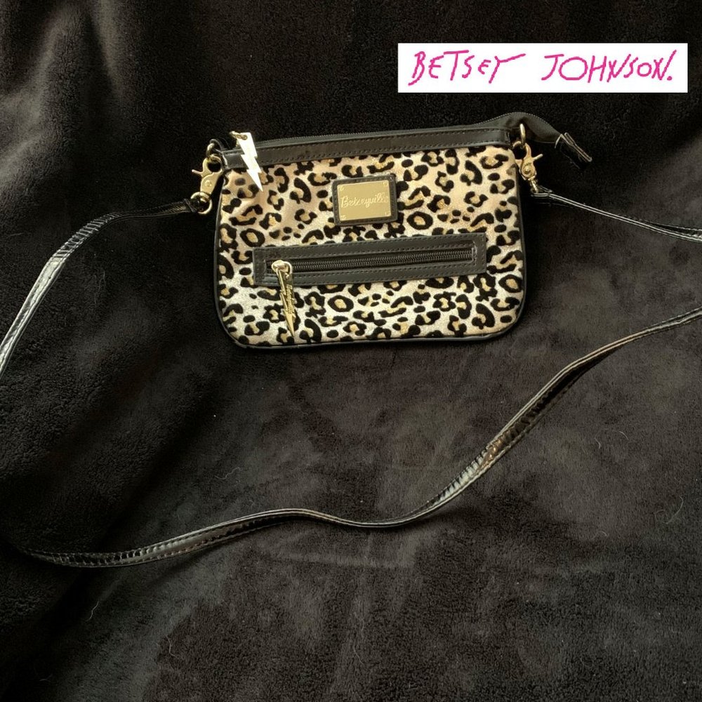 BETSEY JOHNSON Betseyville Small Leopard Crossbody
